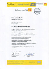 E-CHECK Auffrischungskurs